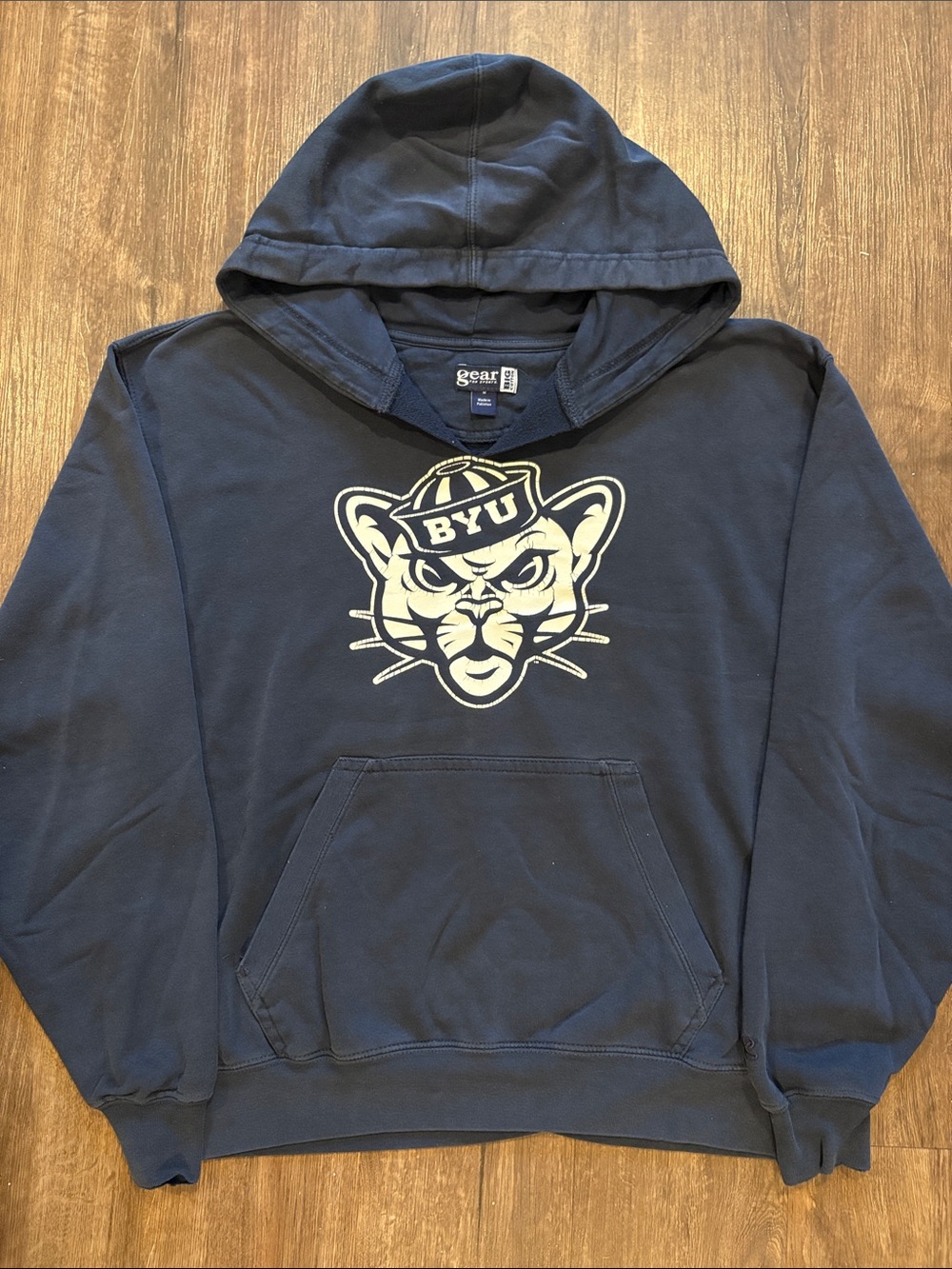 BYU men’s Medium hoodie